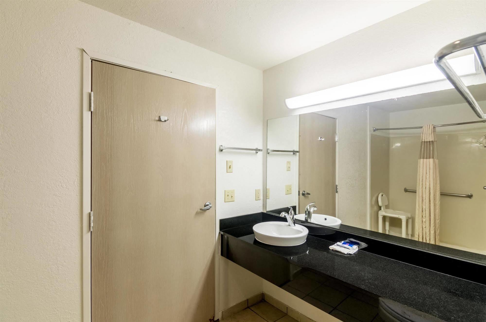 Motel 6-Oklahoma City, Ok Dış mekan fotoğraf